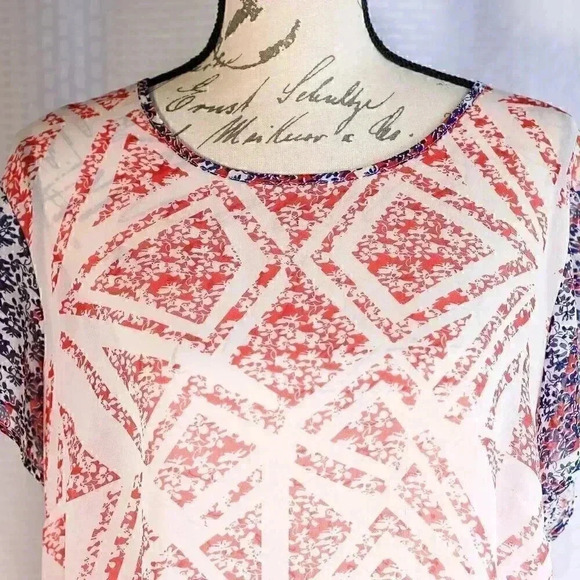CAbi Size L red/white/blue flutter sleeve geometric print blouse - Picture 2 of 12